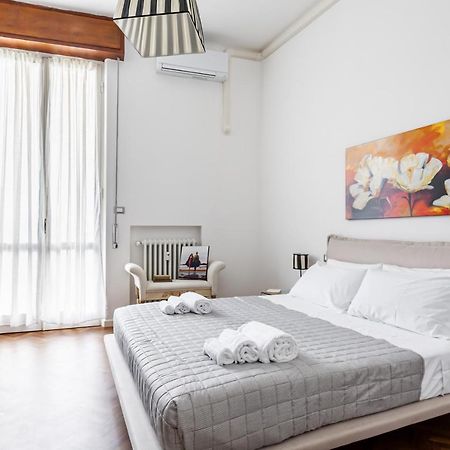 Lungarno Elegant Apartment With Panoramic Balcony Pisa Eksteriør bilde