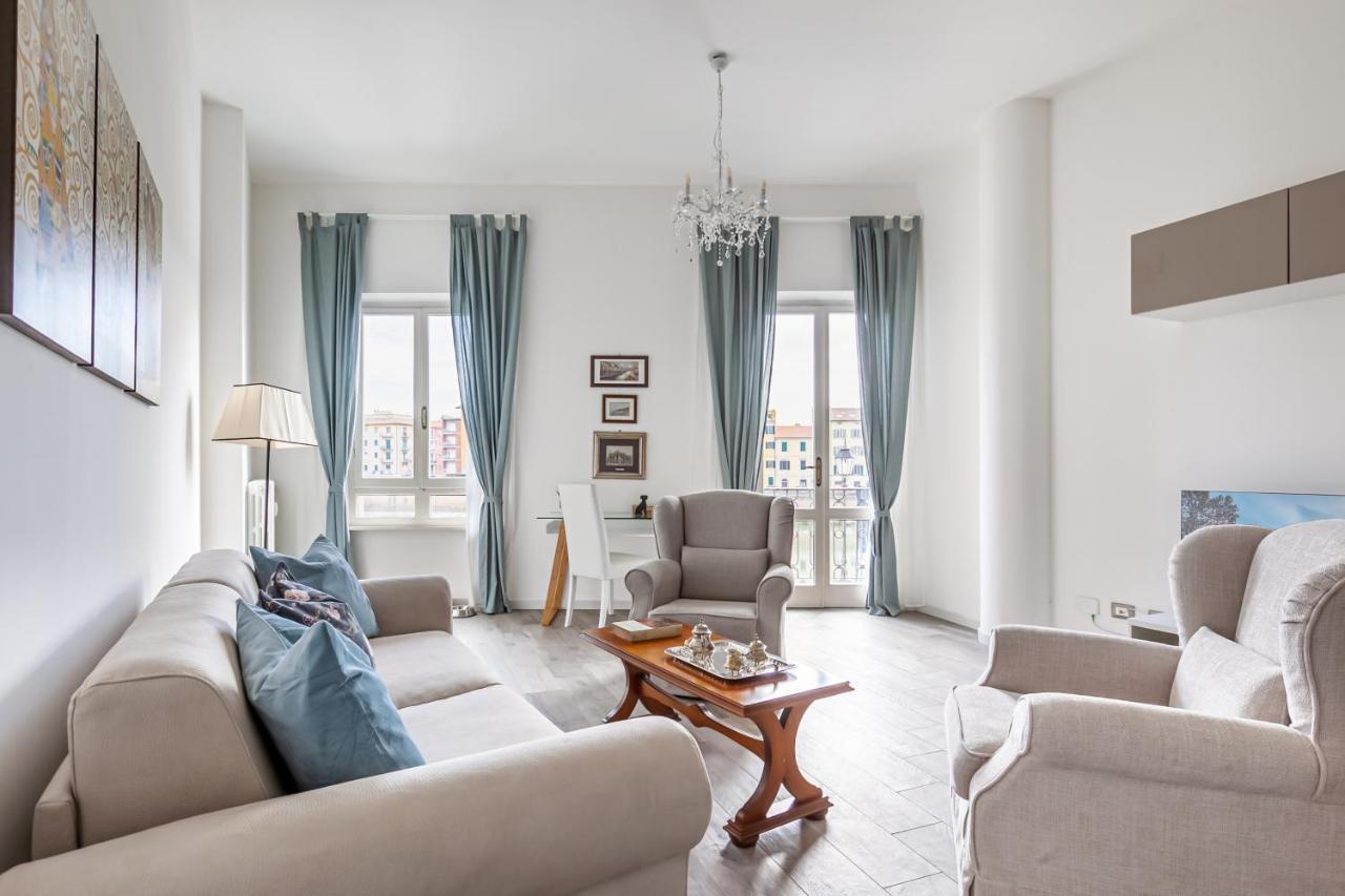 Lungarno Elegant Apartment With Panoramic Balcony Pisa Eksteriør bilde